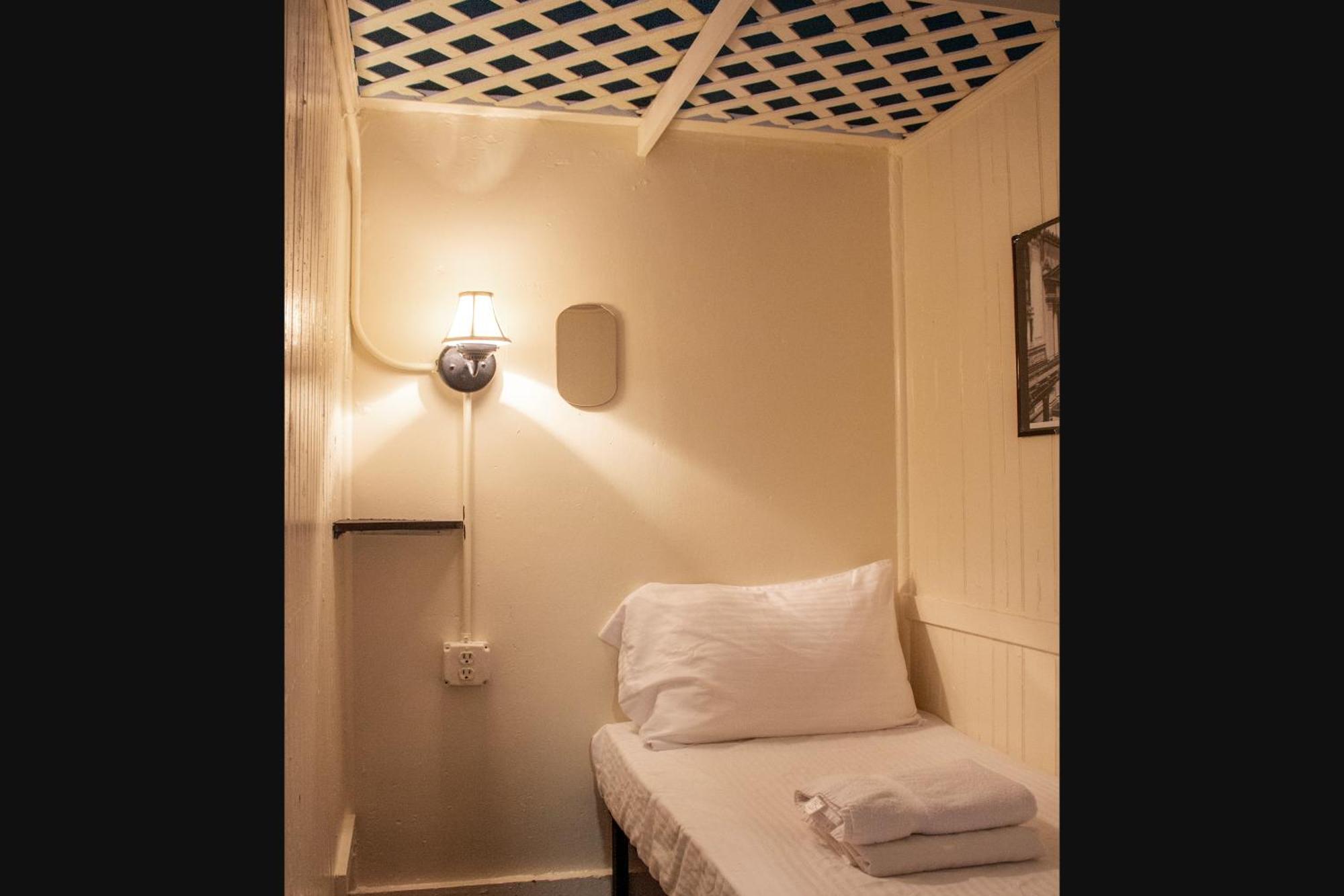 The Nolita Express Hostel New York Exterior foto